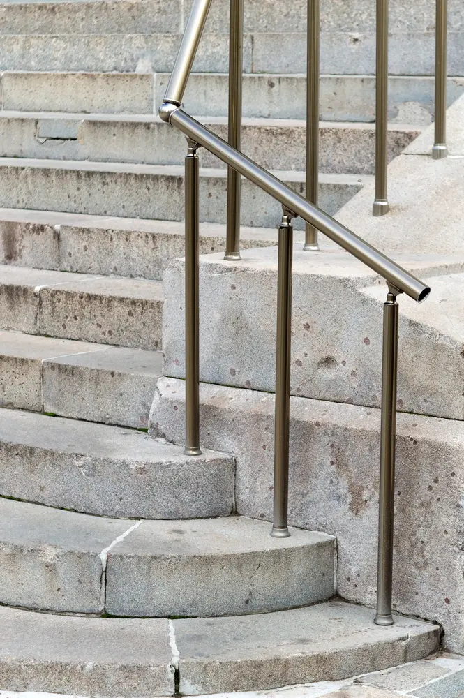 handrails for outdoor steps